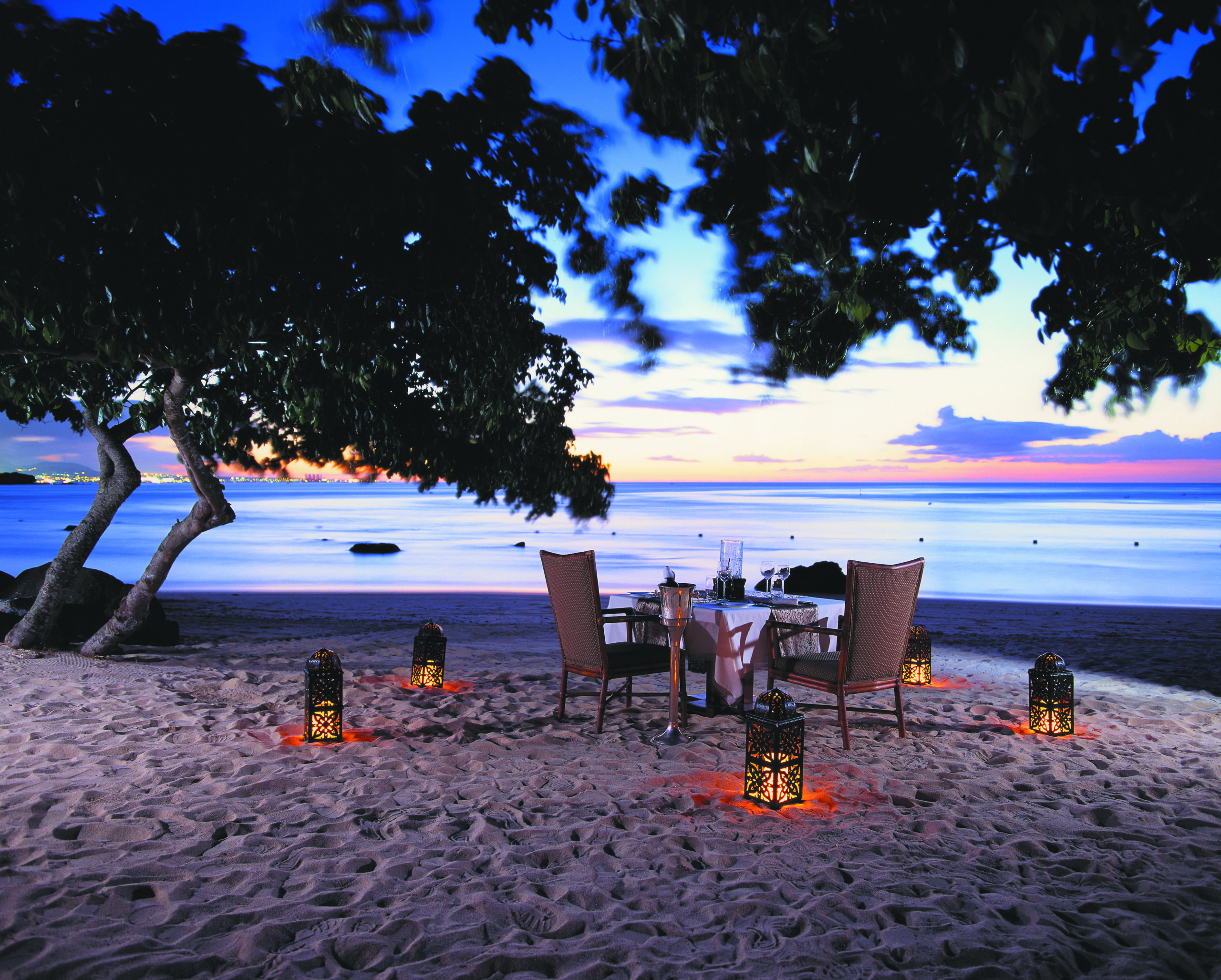 Romantisches Setting am Strand - so geht Heiraten auf Mauritius im Oberoi